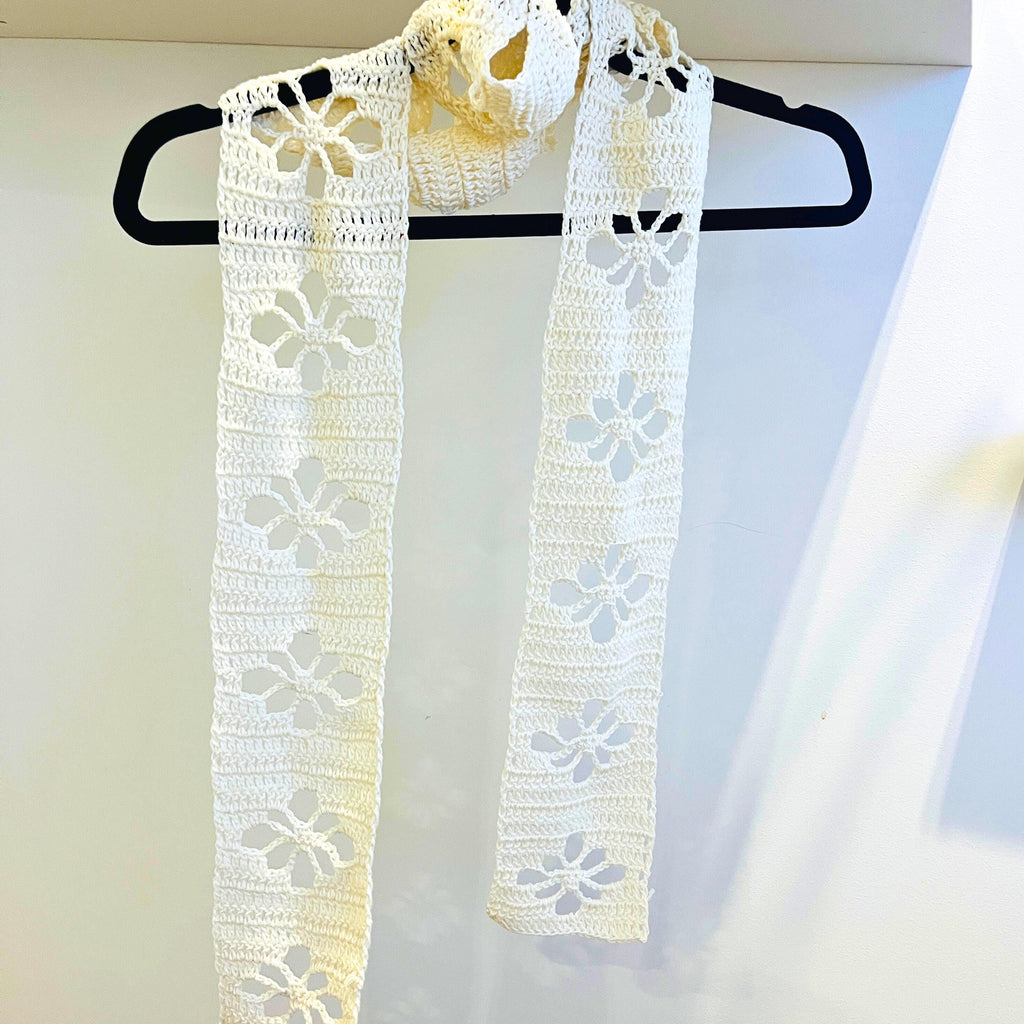 Flower Lace Scarf Crochet Pattern PDF | Easy Skinny Scarf